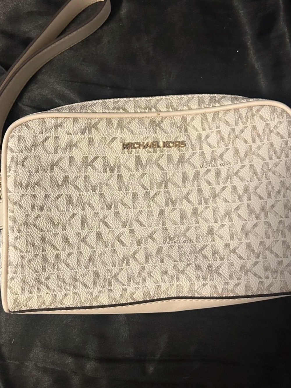Michael Kors Wristlet/Clutch